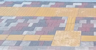 Купить тактильную бетонную плитку по цене от 718 руб. в Железнодорожном