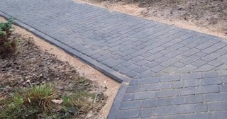 Укладка тротуарной плитки на основание в Железнодорожном в октябре