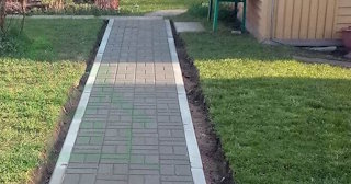 Укладка садовых дорожек в Железнодорожном: стоимость от 923 руб. от ТротуарнаяПлитка